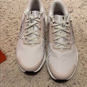 Nike Run Defy Running Shoes